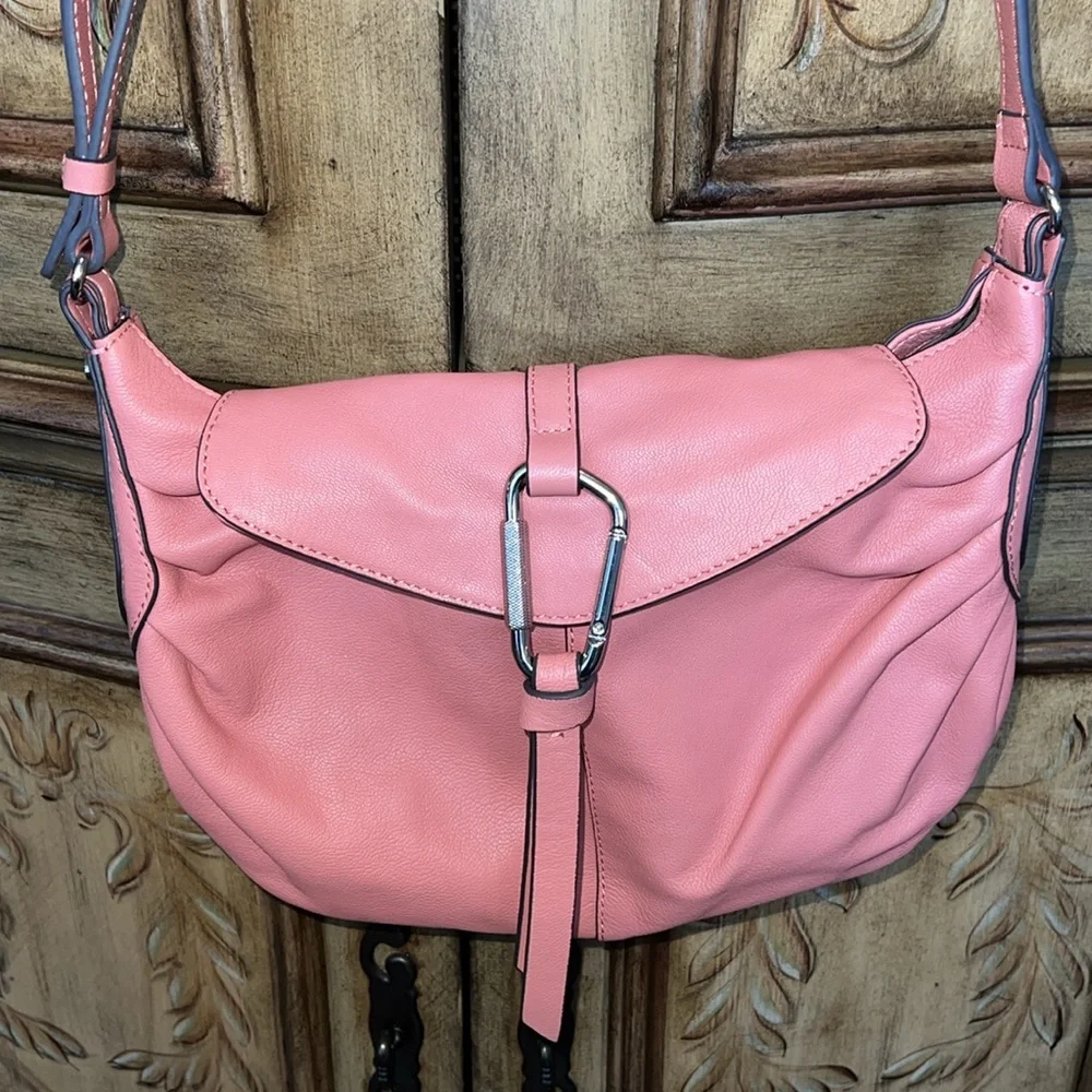 Vince Camuto LYSA Crossbody Bag - Picture 4 of 7